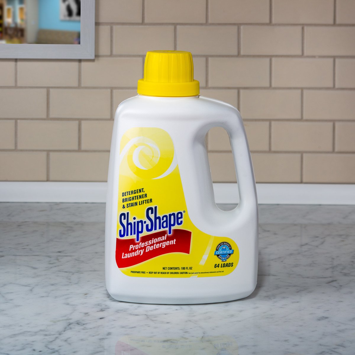 Détergent Ship-Shape à lessive professionnel 100oz